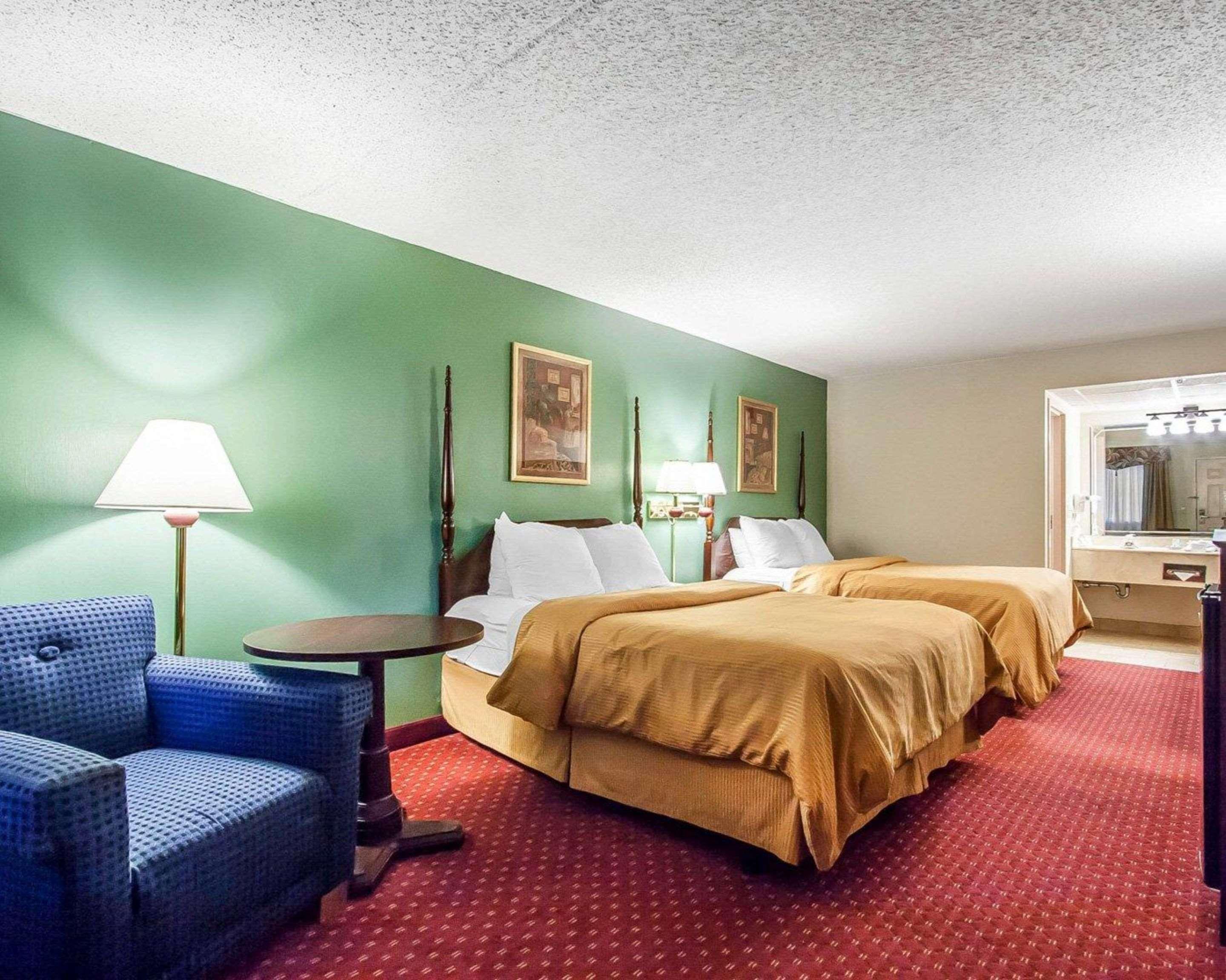 Clarion Hotel Branson Exterior photo